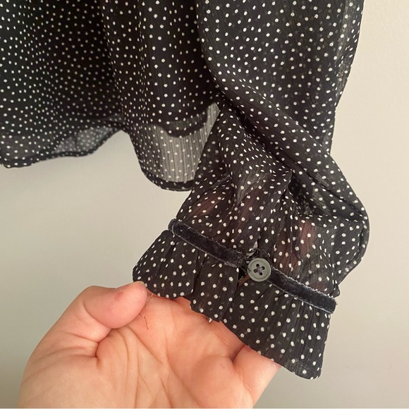 4️⃣for2️⃣0️⃣! LOFT Black and White Blouse Velvet Trim - Picture 9 of 9
